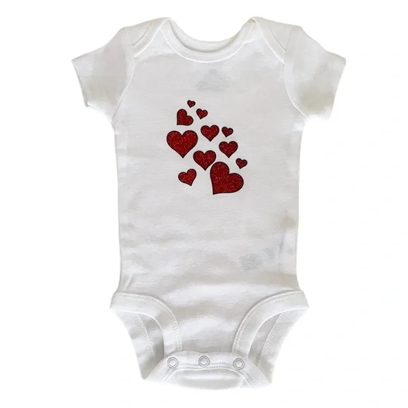 Carter’s Newborn Baby Handmade Hearts Graphic White One-Piece with Snaps - Picture 3 of 13